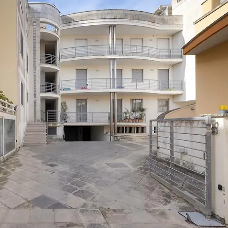 Evergreen House أوترانتو