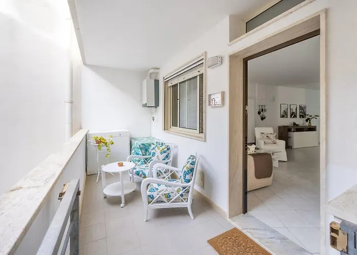 بيت للعطل Evergreen House